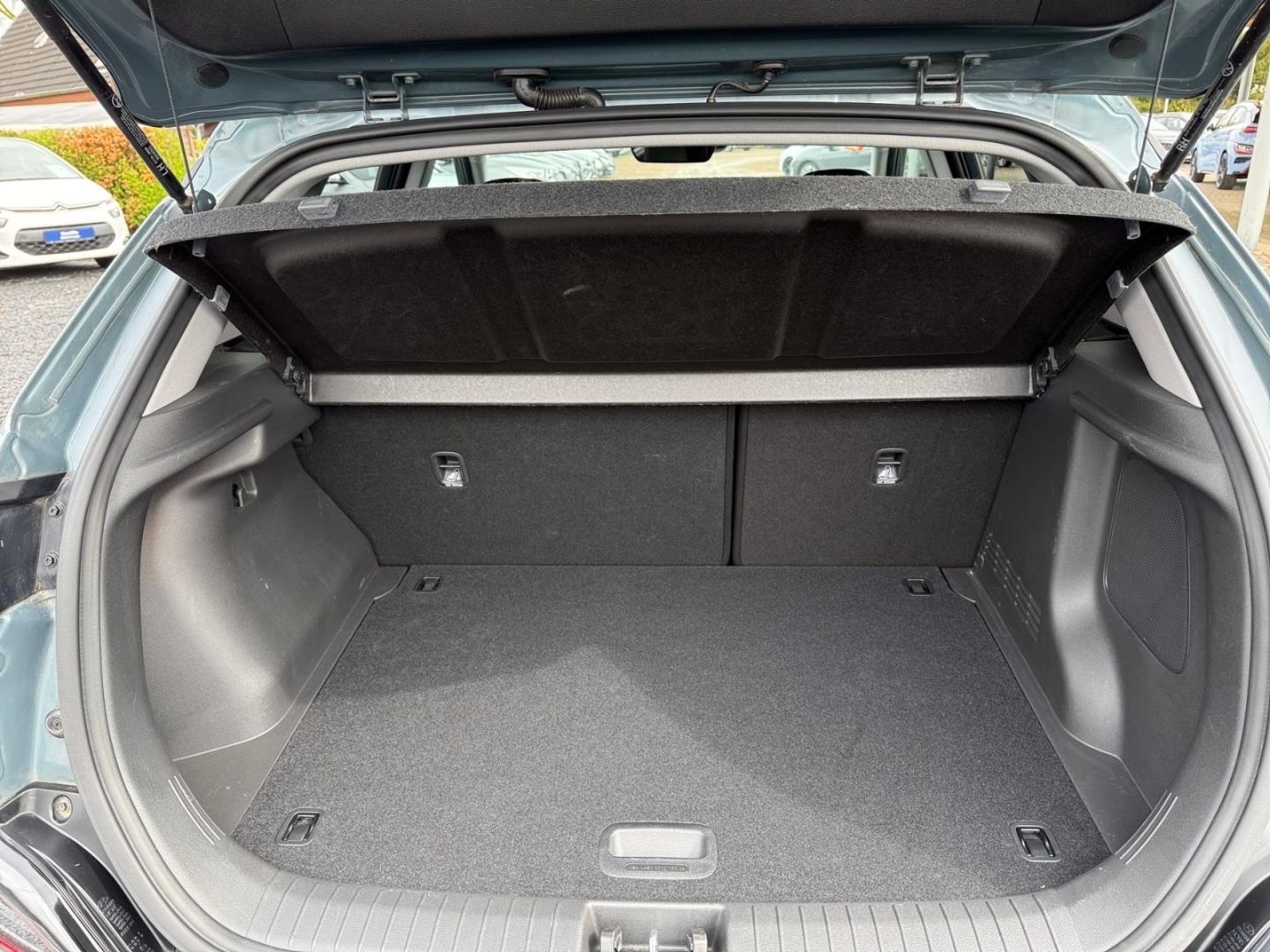 Fahrzeugabbildung Hyundai KONA INTRO FL 1.0 T-GDi AHK+KLIMA+SERVICE