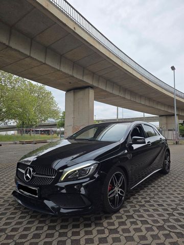 MERCEDES-BENZ Mercedes A 200D AMG Line Kamera Standheizung