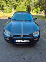 MGF 1.8i 88 kW - - scheckheftgepflegte MG MGF