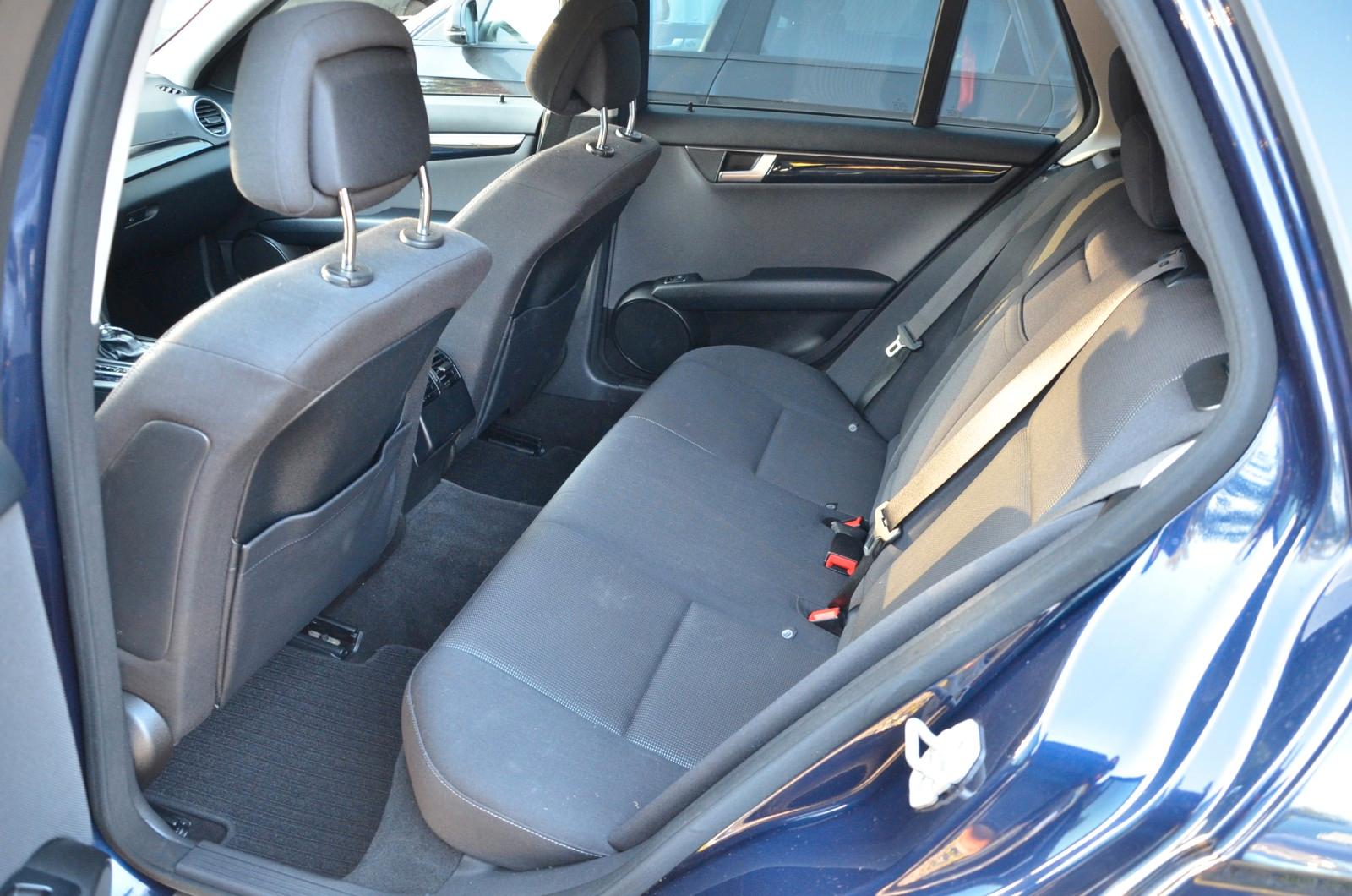 Mercedes-Benz T-Modell C 180 CGI Automatik Navi Xenon Tüv neu