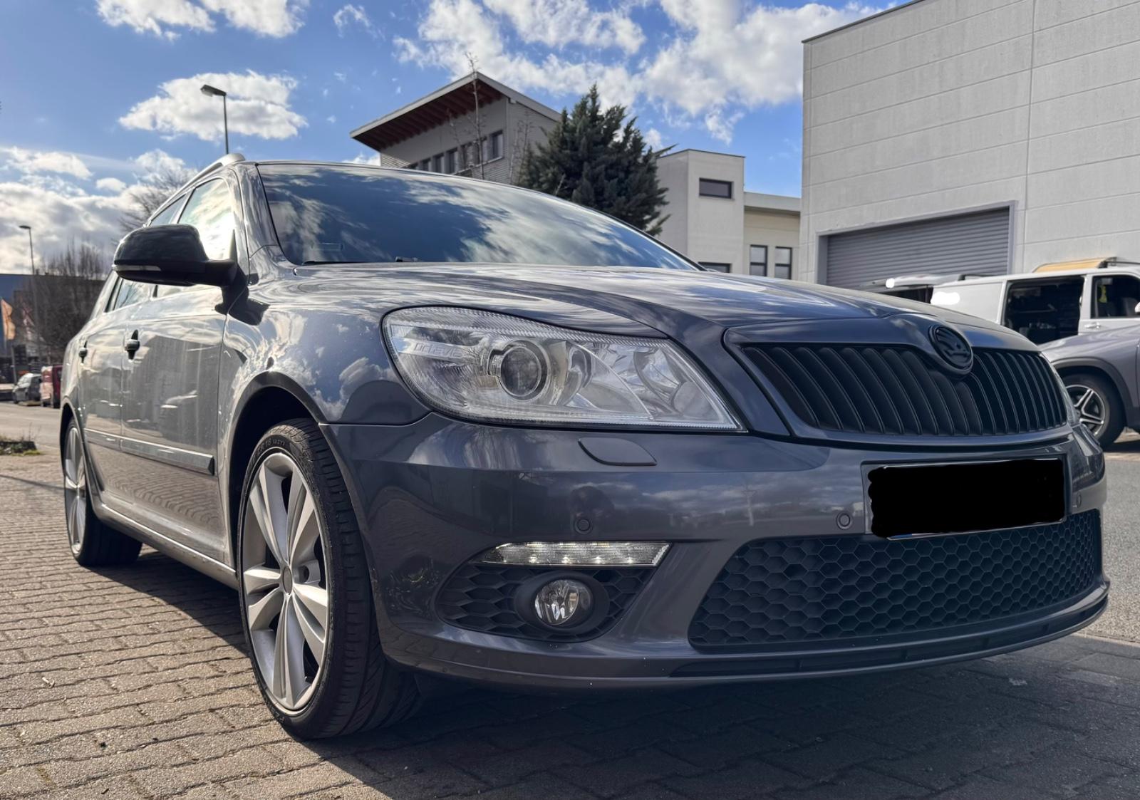 Skoda Octavia 2.0 TFSI DSG RS Combi RS