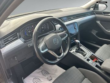 Volkswagen Passat Variant - 7