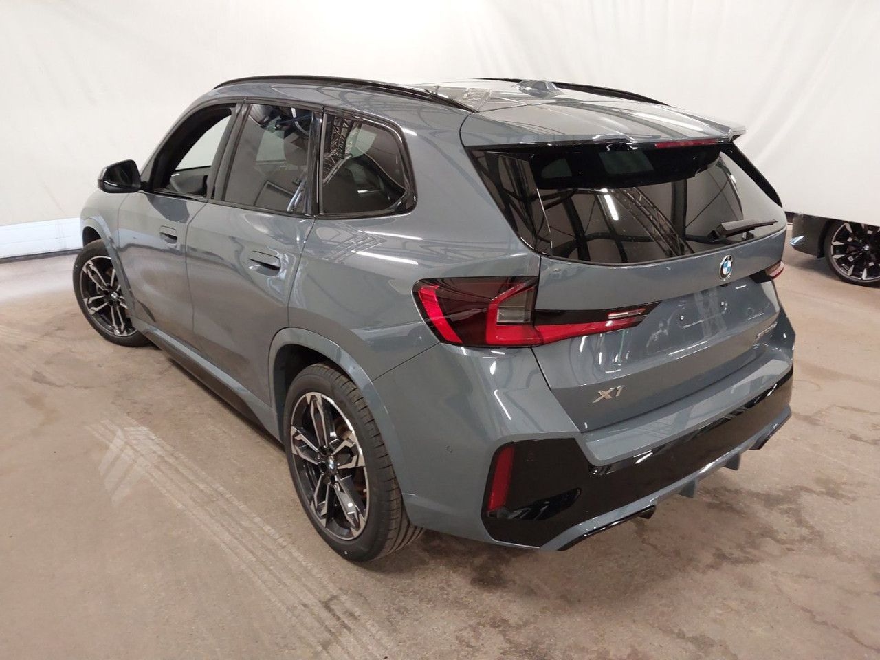 BMW X1 x23d M Sport PanoD.AktivS Mass.ACC Ha Ka.19 foto 3
