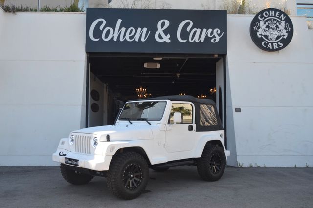 Jeep Wrangler Sport 2.5 Petrol Manual