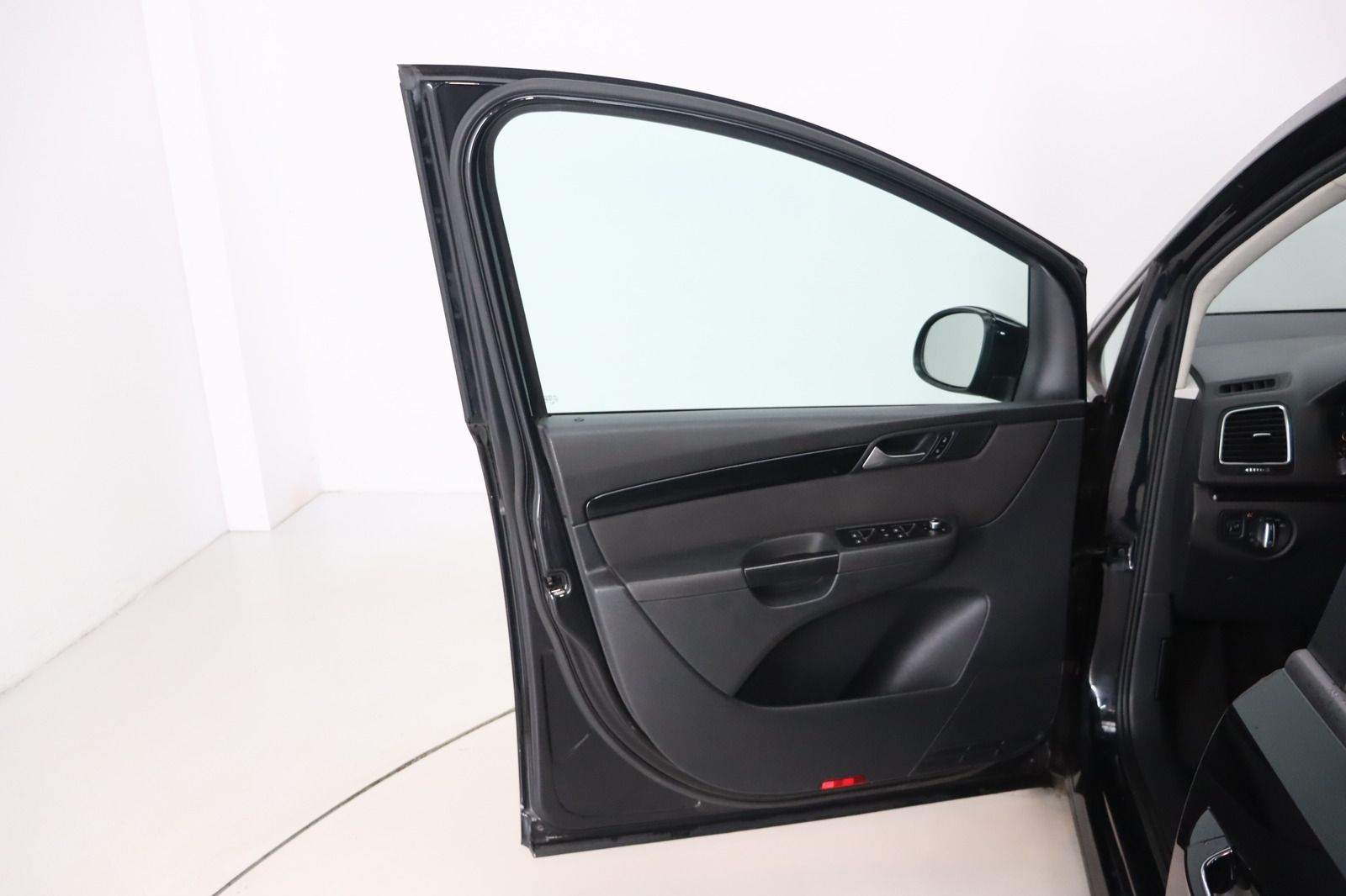 Fahrzeugabbildung SEAT Alhambra 2.0 TDI Stylance 7- Sitzer