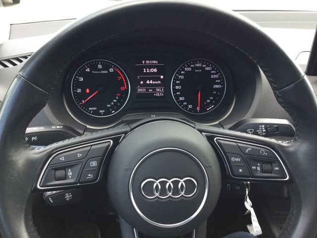 Q2 35 TFSI KLIMA PDC NAVI AHK LED SCHEINWERFER