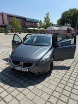 Volvo V40 T3 -