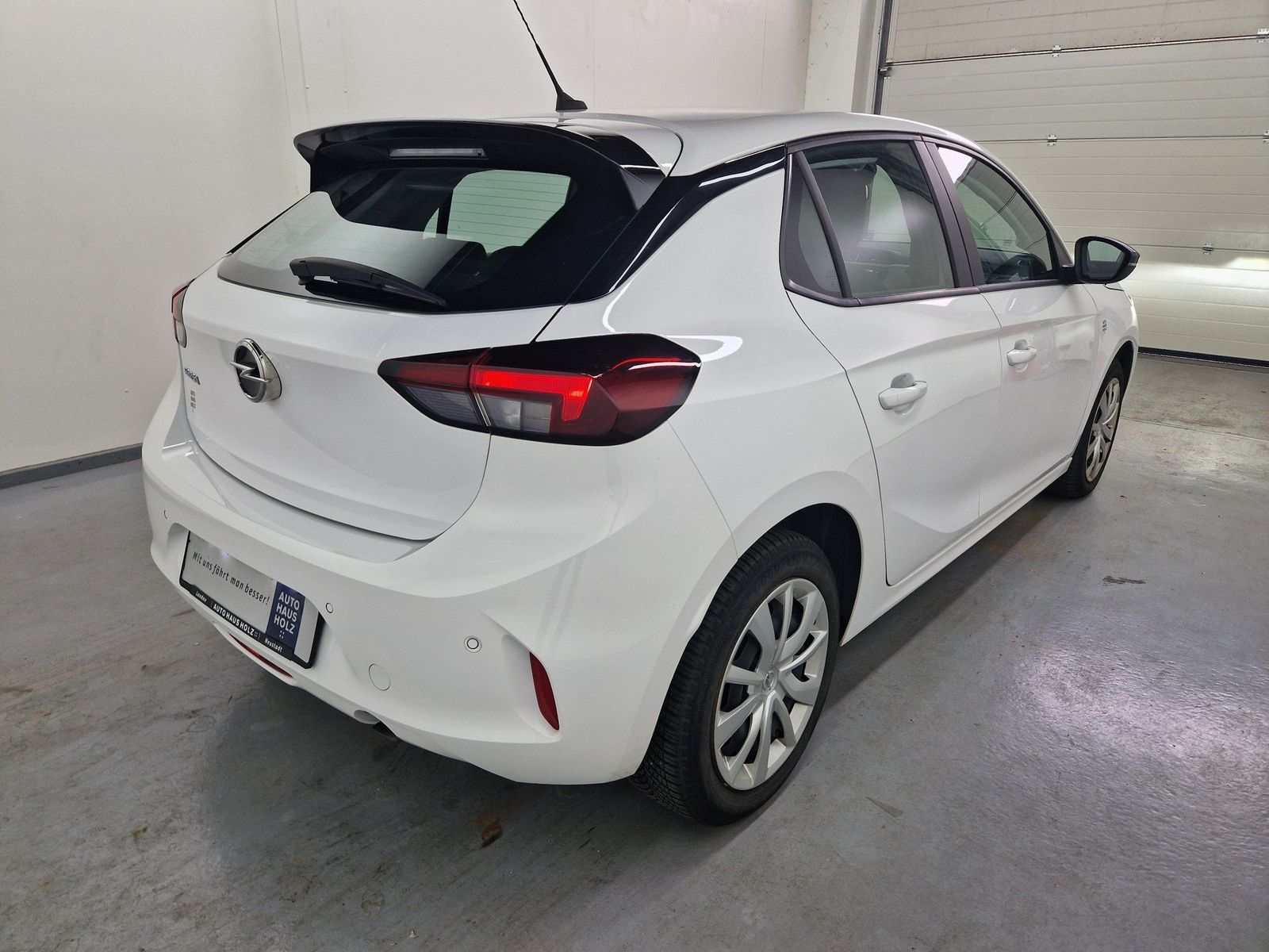 OPEL Corsa  F1.2 Turbo Edition – Bild 4