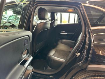 Mercedes-Benz GLA 220 d 4Matic *LED*AHK*Keyless*