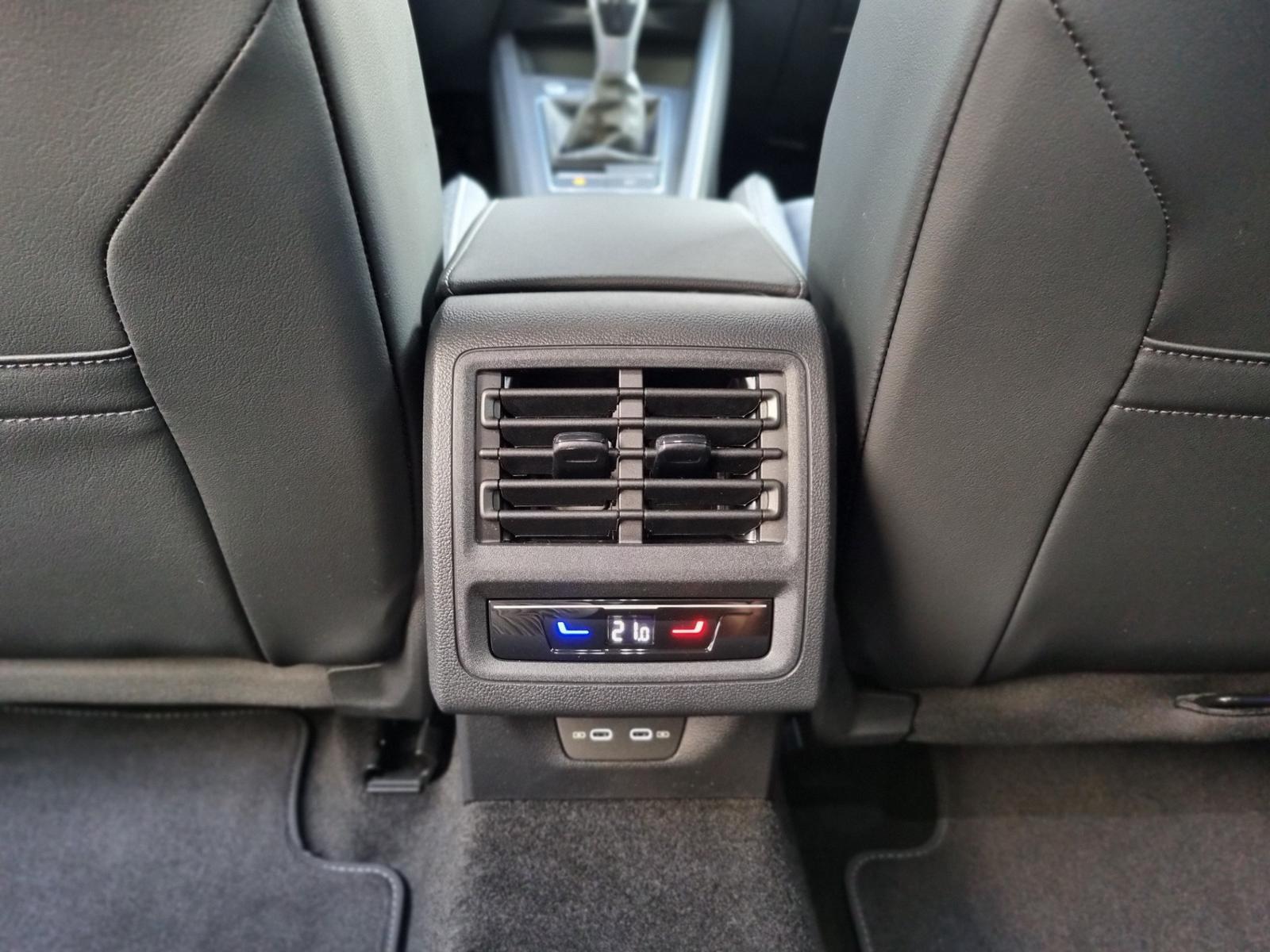 Volkswagen Golf 1.5 TSI Life + AHK + 5J.Garantie, миниатюра 26