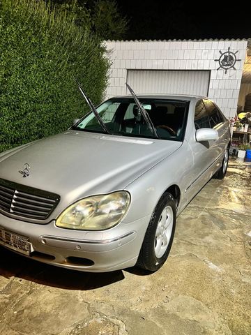 Mercedes-Benz W220 s klasse 320