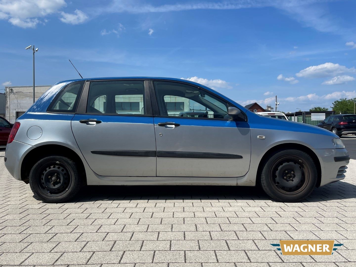 Fahrzeugabbildung Fiat Stilo 1.4 Active Klimaanlage TÜV 09/2025