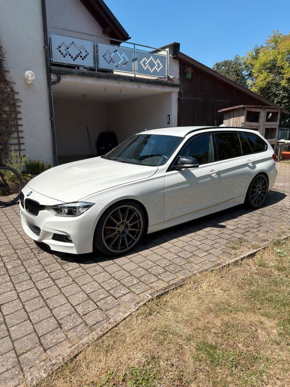 Image of BMW 320