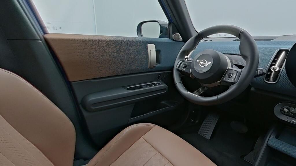 MINI Cooper SE Countryman - Bild 11