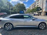 Volkswagen Arteon 2.0 TDI SCR DSG R-Line R-Line - Volkswagen Arteon mit Diesel-Antrieb: Panorama-Dach, Limousine