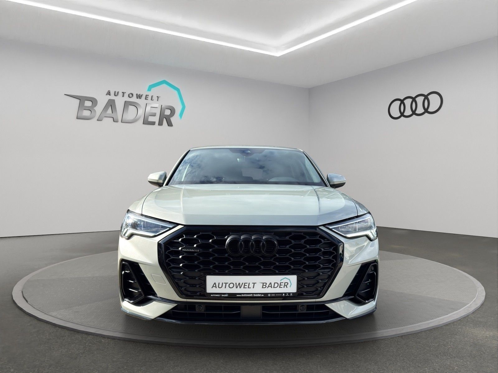 Audi Q3 Sportback LED Navi 35 TDI quattro S line imagem 2
