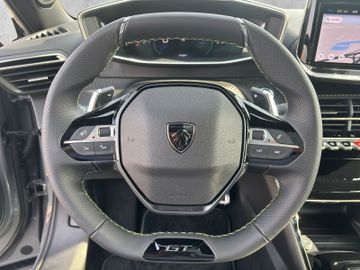 Peugeot 2008 GT HYBRID 145 e-DSC6 PANO*AWR*KEYLESS