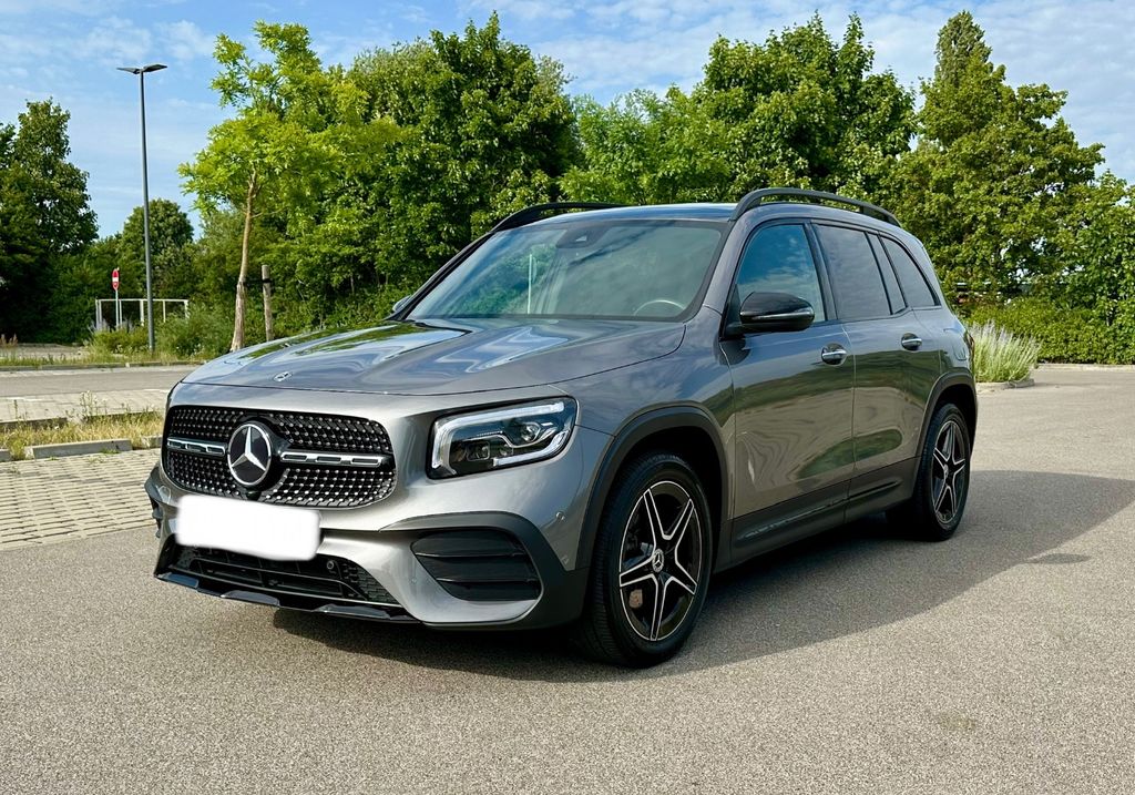 Mercedes-Benz GLB 200