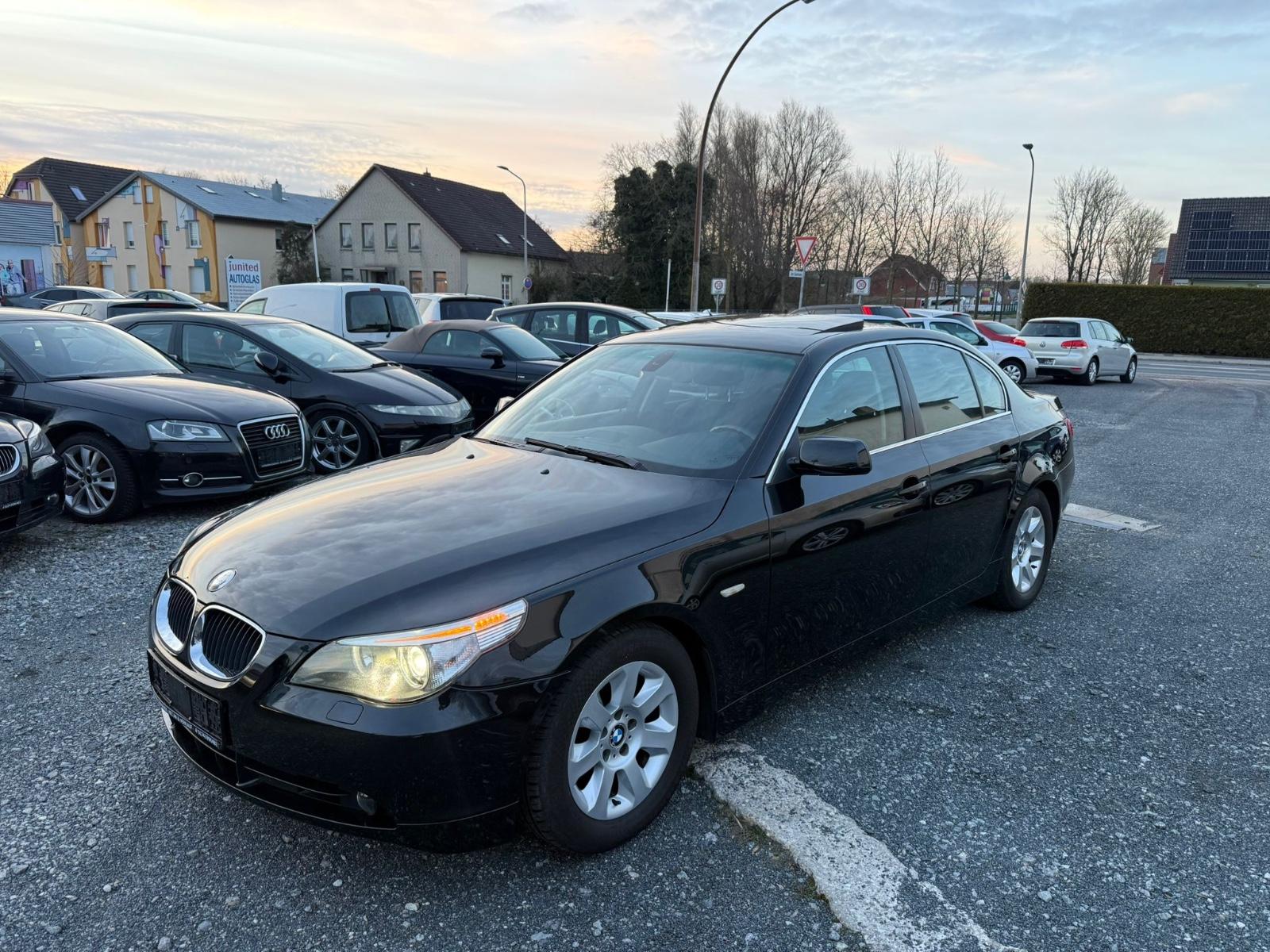 BMW 530i Lim. *90TKM*2.HAND*SCHIEBEDACH*