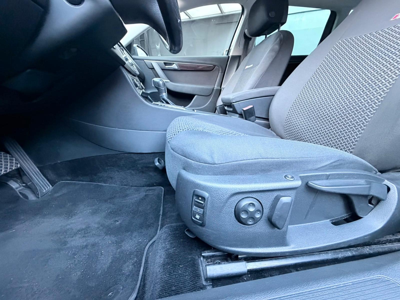 Volkswagen Passat 2011 — photo 6