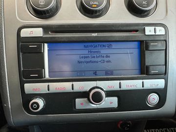MYAUTOCENTER – Gebraucht- und Jahreswagen mit Werkstattservice in Pfaffenhofen Volkswagen Touran United *Navi*Sitzh*TÜV 0527*