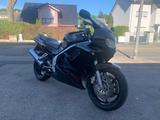 Honda VFR 750 F (RC36/2) - Honda VFR 750 F