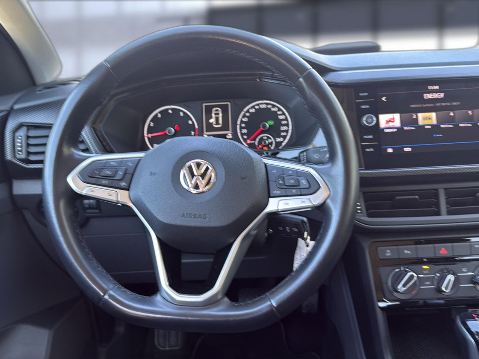 Fahrzeugabbildung Volkswagen T-Cross Life/ unfallfrei /