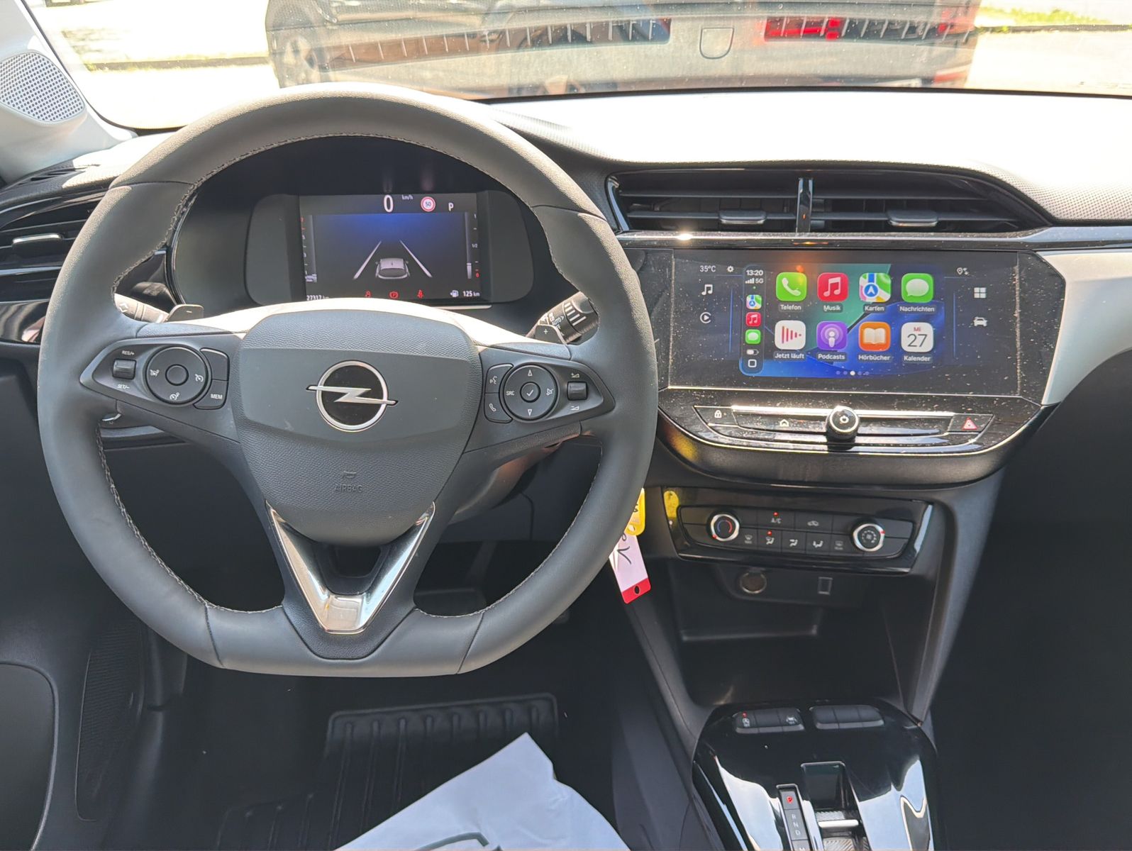 Fahrzeugabbildung Opel Corsa TECH-Paket - Automatik