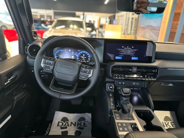 Toyota Land Cruiser LC250 2,8L TEC *PANORAMADACH*SOFORT