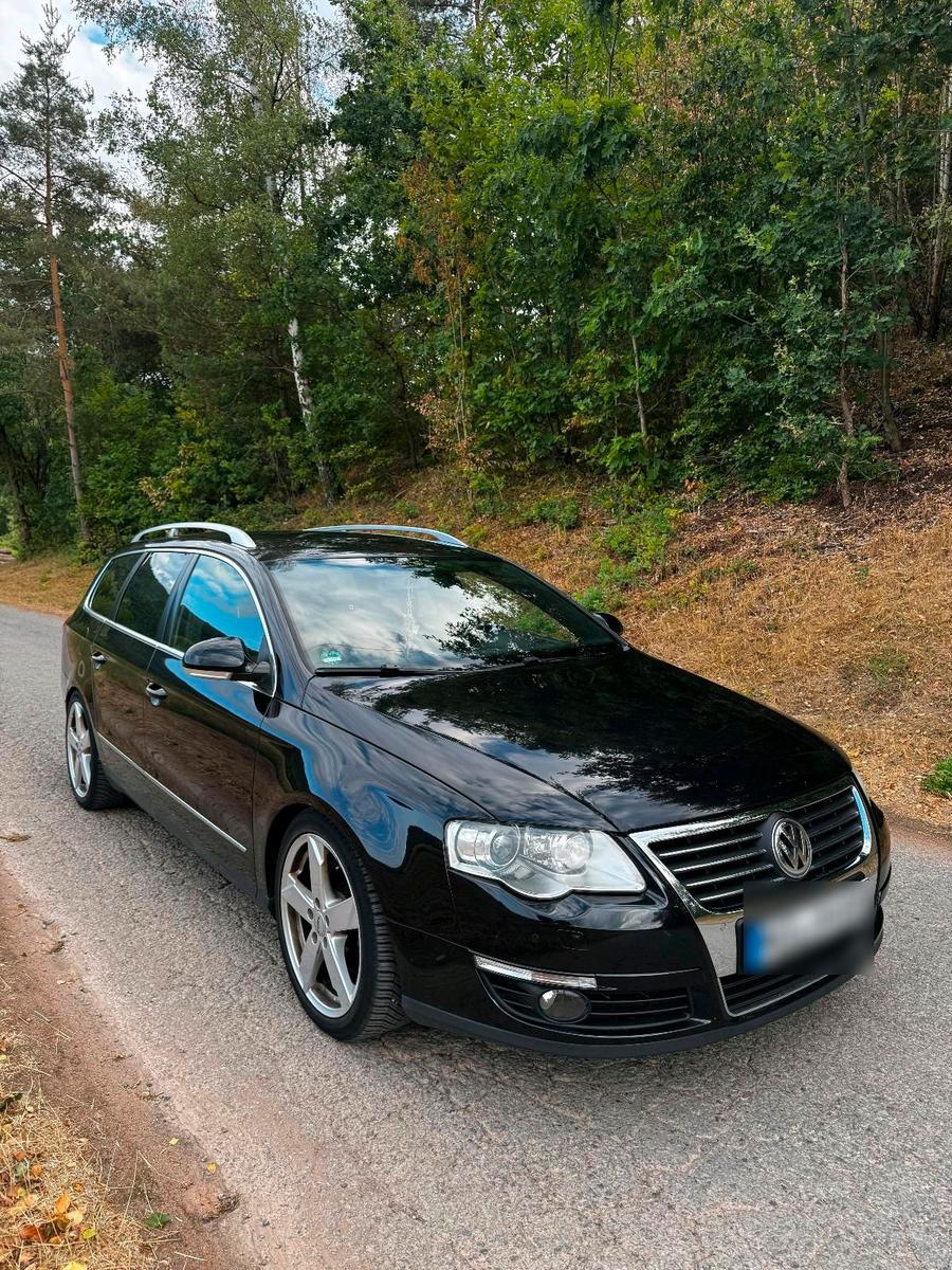 Volkswagen Passat 2009 — вигляд ззаду