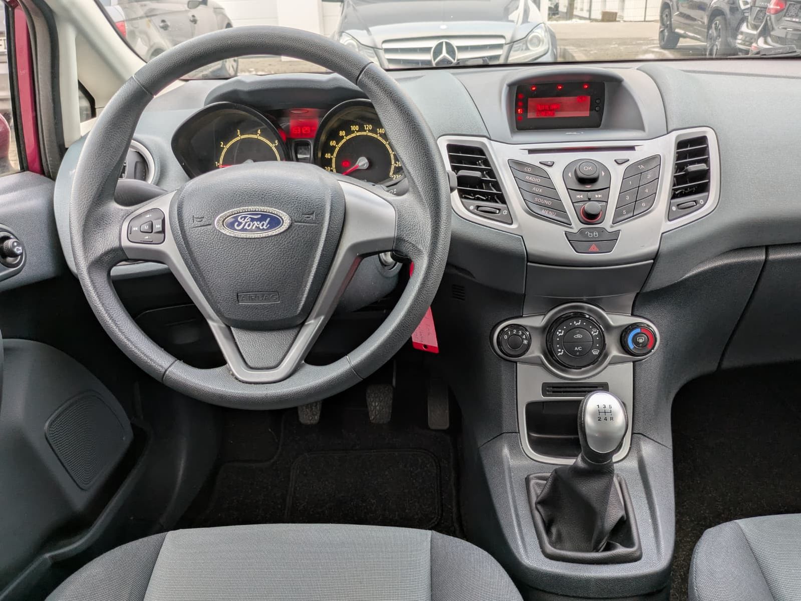 Fahrzeugabbildung Ford Fiesta 1.25 Trend 5-TÜR*KLIMA*ALLSEASON*TÜV