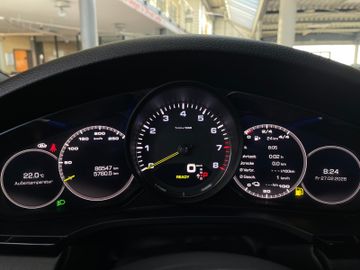 Porsche Cayenne - 10