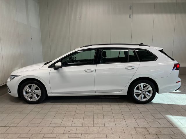 Golf VIII Variant Life 1.0 eTSI DSG NAVI ACC