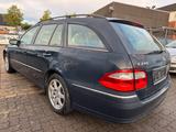 Mercedes-Benz E 240 T Automatik,Klimaautomatik,AHK,Schiebedach - : Auto24