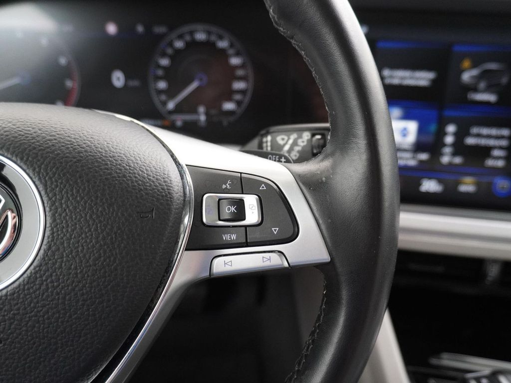 Volkswagen Touareg 3.0 TSI Elegance AHK | Pano |  kamera |
