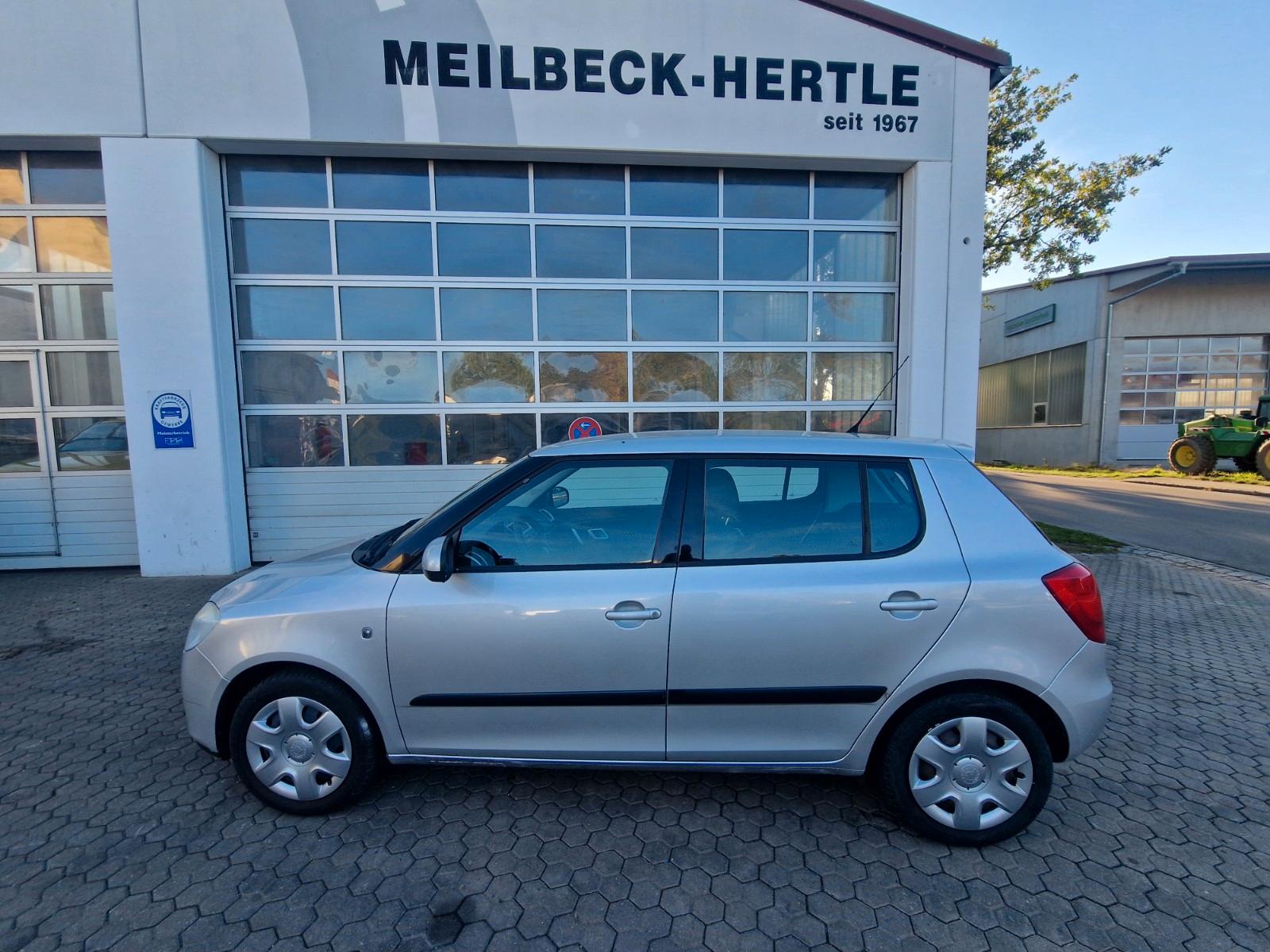 Skoda Fabia Ambiente - 1. HAND