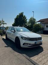 Volkswagen Passat - Weiß - Volkswagen Passat: W