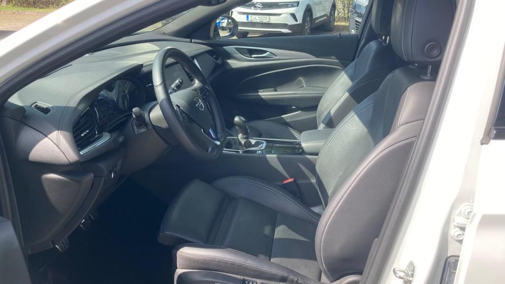 Erstes Annaberger Autohaus - Opel Insignia Sports Tourer Ultimate 2.0 D 128 kW 174 - Bild 9 Erstes Annaberger Autohaus - Opel Insignia Sports Tourer Ultimate 2.0 D 128 kW 174 - Bild 9