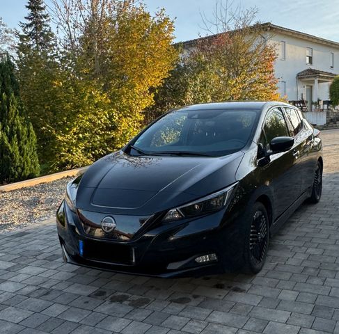 Nissan Leaf 150 PS 39KWH N-CONNECTA neues Modell