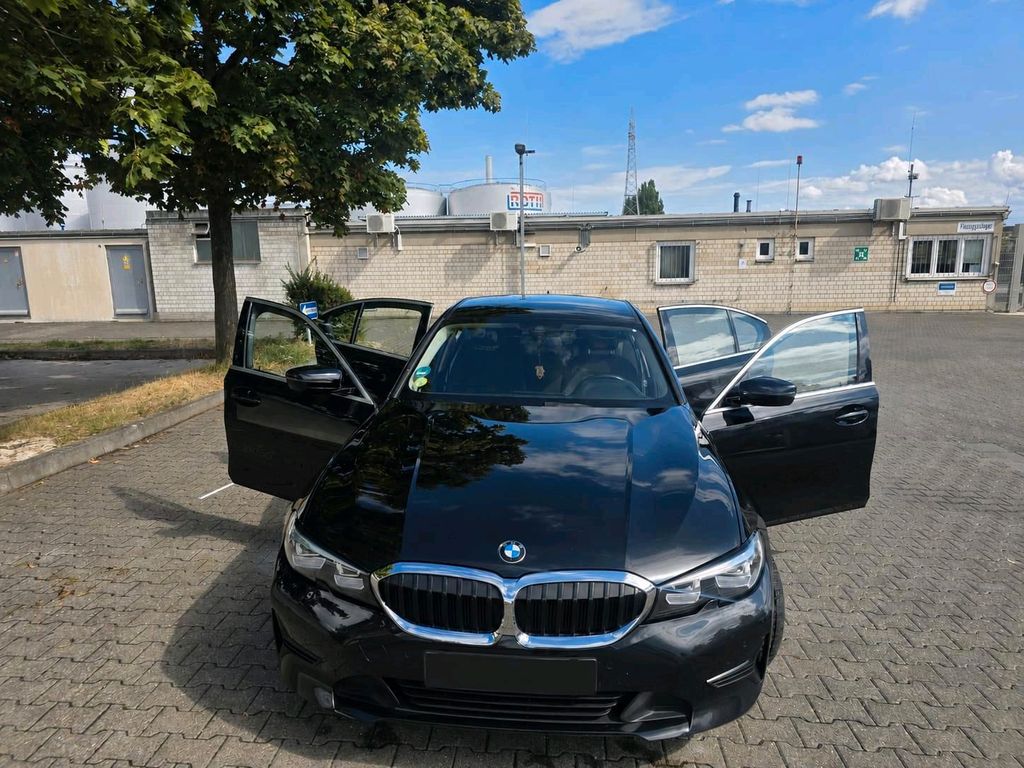 Image of BMW 318