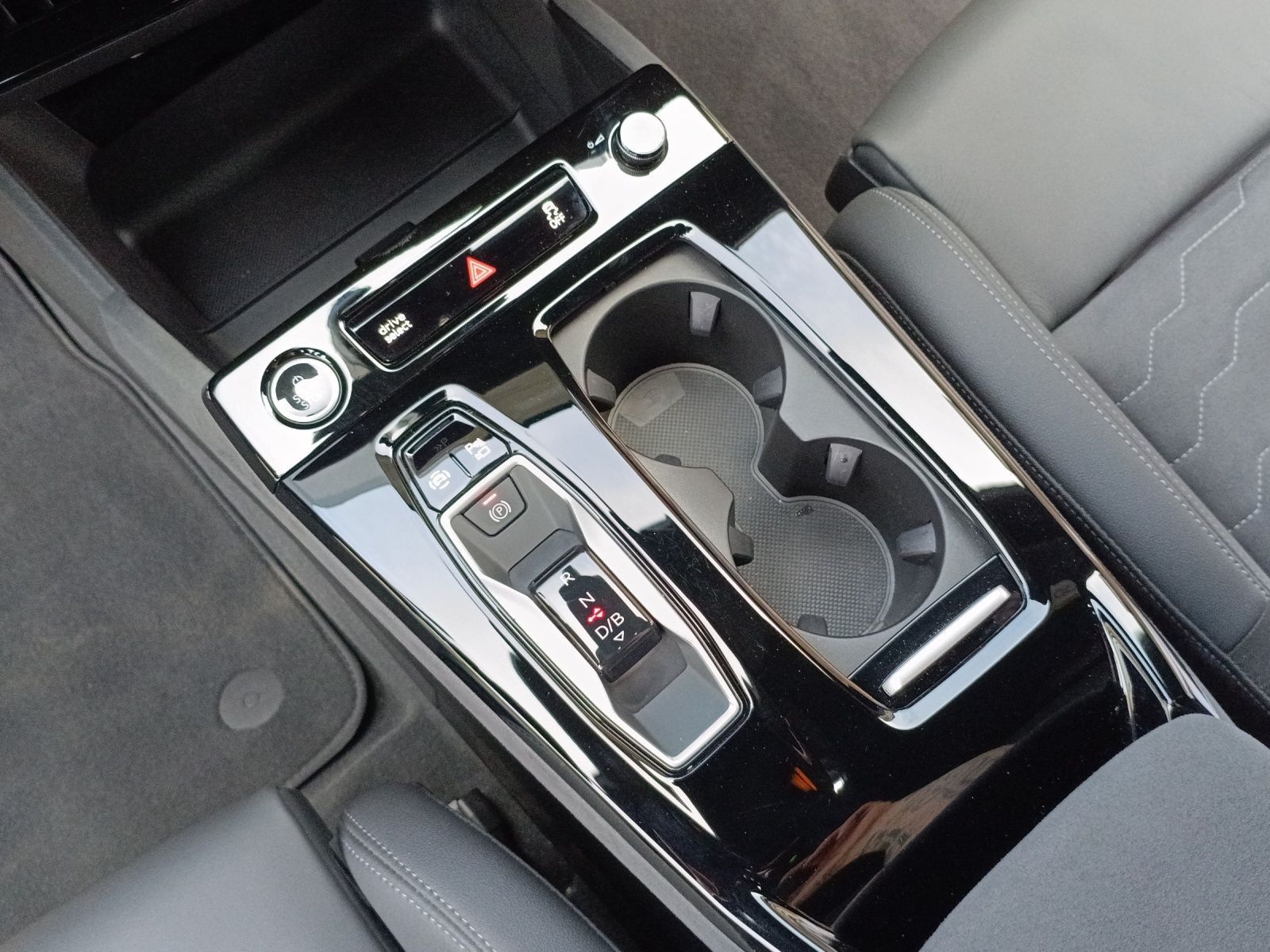 Audi A6 e-tron - Bild 11