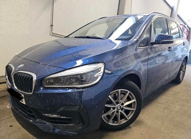 BMW 216 Baureihe 2 Active Tourer 216 d Advantage