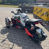 Can-Am Spyder F3-S by Jerome Boateng / Akrapovic - BENZIN TRIKE