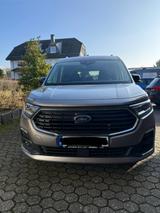 Ford Grand Tourneo 2.0 EcoBlue 90kW Titanium Titanium - Ford Grand Tourneo von privat