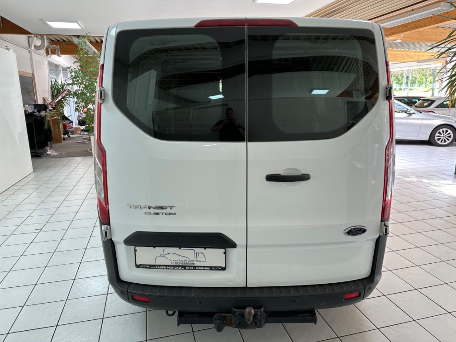Fahrzeugabbildung Ford Transit Custom Kasten 310 L2 *Trend*Klima*