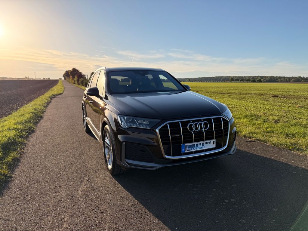 Image of Audi Q7
