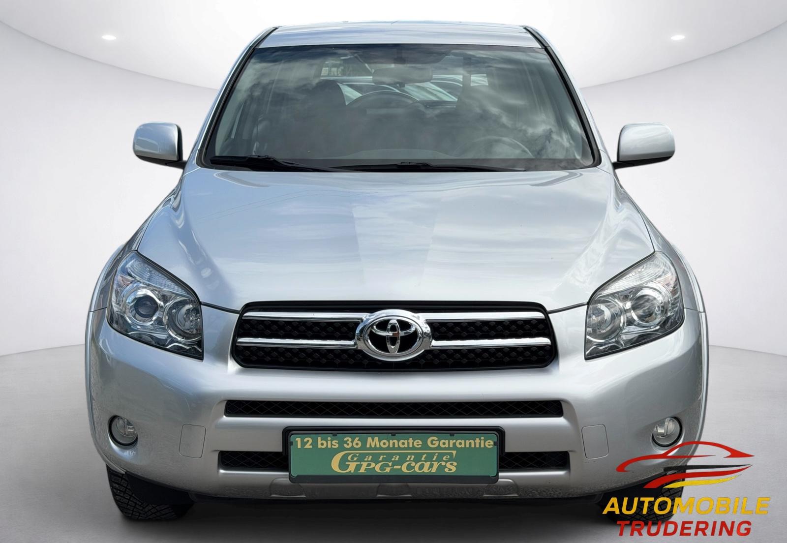 TOYOTA RAV4 - 177 CV -  BVM - VOLANT EN CUIR