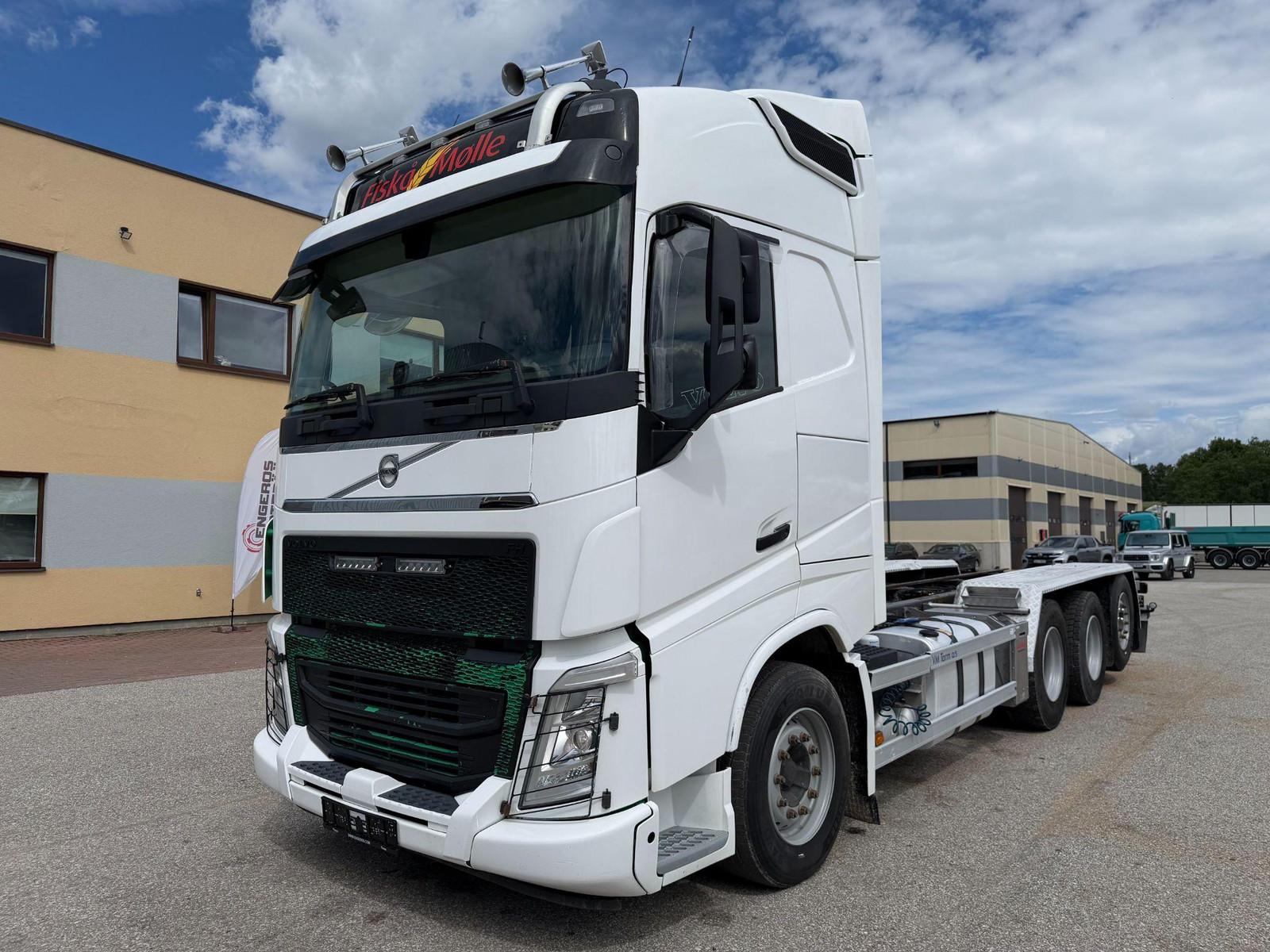 Volvo FH 8X4*4 + EURO6 + RETARDER