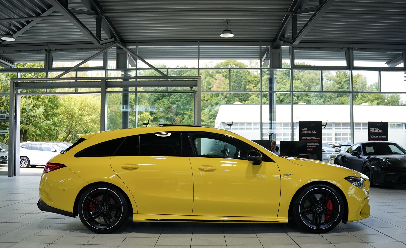 Mercedes Benz Cla 45 Amg Shooting Brake