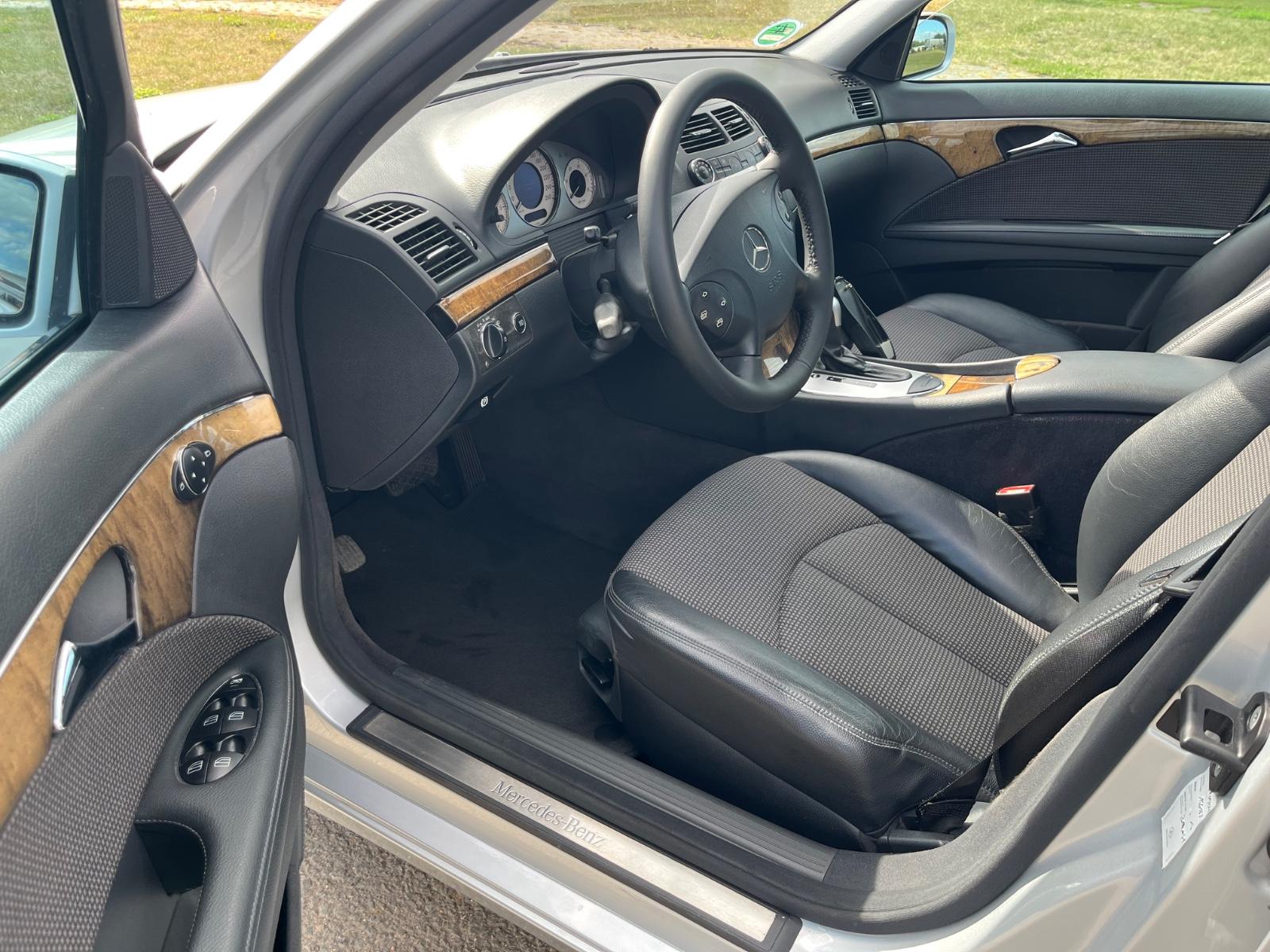 Mercedes-Benz E 220 CDI T Avantgarde 